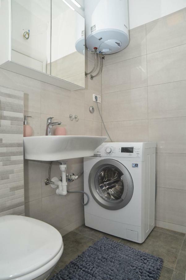 Apartments Mavra-Kukljica Luaran gambar